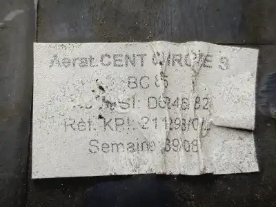 Автозапчасти б/у аэрационная решетка за renault clio iii dynamique ссылки oem iam 7701208584  