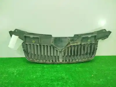Автозапчасти б/у передняя решетка за skoda fabia (5j2 ) young ссылки oem iam 5j0853668a