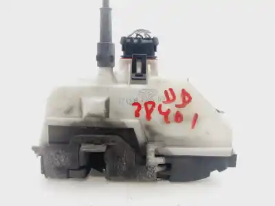 Peça sobressalente para automóvel em segunda mão fechadura da porta dianteira direita por renault twingo dynamique 76 cv / 56 kw referências oem iam 8200384971