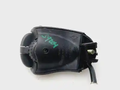 Peça sobressalente para automóvel em segunda mão COMANDO DE CONTROLO DO RÁDIO por RENAULT MEGANE I FASE 2 CLASSIC (LA..) 1.9 dTi Privilege 80 CV / 59 KW Referências OEM IAM 7700431450  