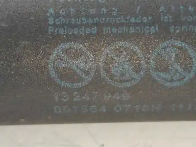 Peça sobressalente para automóvel em segunda mão AMORTECEDORES DO TRONCO / PORTA por OPEL INSIGNIA A COUNTRY TOURER (G09) 2.0 CDTI (47) Referências OEM IAM 13247949  