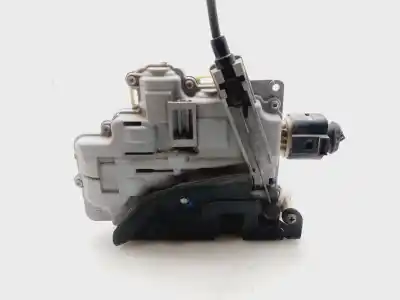 Peça sobressalente para automóvel em segunda mão fechadura da porta traseira esquerda por seat leon (1p1) 1.6 referências oem iam 1p0839015