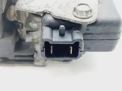 Second-hand car spare part front right door lock for dacia sandero ambiance oem iam references 8200735222