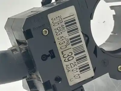 Peça sobressalente para automóvel em segunda mão Comandos Do Volante por SKODA SUPERB (3U4) Classic Referências OEM IAM 4B0953503G  