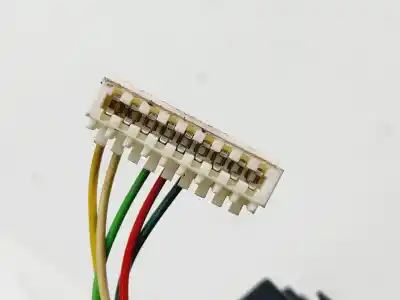 Peça sobressalente para automóvel em segunda mão comandos do volante por skoda octavia combi (5e5) like 150 cv / 110 kw referências oem iam 5q0953507gd