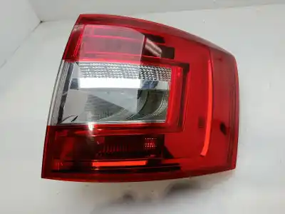 Peça sobressalente para automóvel em segunda mão farolim traseiro direito por skoda octavia combi (5e5) like 150 cv / 110 kw referências oem iam 5e9945096b