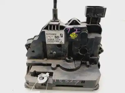 Peça sobressalente para automóvel em segunda mão fechadura da porta traseira esquerda por opel corsa d essentia referências oem iam 55702902