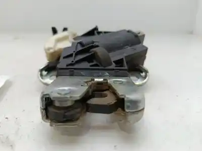 Second-hand car spare part trunk lock for audi a6 c6 (4f2) 2.4 oem iam references 4f5827505d  