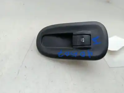 Second-hand car spare part right front power window switch for renault kangoo furgón confort oem iam references 8200548968  