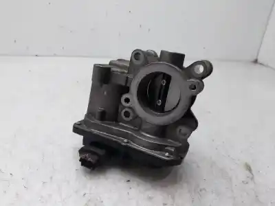 Peça sobressalente para automóvel em segunda mão borboleta de admissão por renault clio iii dynamique referências oem iam 8200578645  