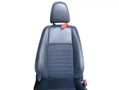 Piesă de schimb auto la mâna a doua SCAUNUL DIN FAȚÃ PARTEA DREAPTÃ pentru LEXUS IS III (_E3_) 300h (AVE30_) Referințe OEM IAM 7201053300  