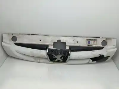 Pièce détachée automobile d'occasion grille avant pour peugeot partner (s2) combiespace références oem iam 9644758577
