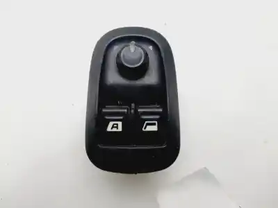 Peça sobressalente para automóvel em segunda mão BOTÃO / INTERRUPTOR ELEVADOR VIDRO DIANTEIRO ESQUERDO por PEUGEOT 206 BERLINA XT Referências OEM IAM 6552WP  