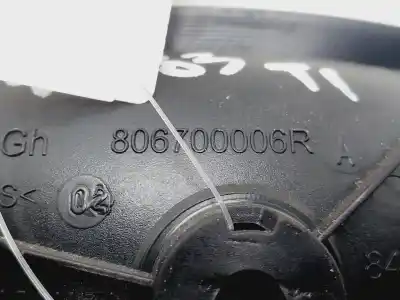 Tweedehands auto-onderdeel BINNENHANDGREEP LINKS ACHTER voor RENAULT CAPTUR I (J5_, H5_) 0.9 TCE 90 OEM IAM-referenties 806700006R  