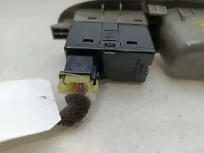 Peça sobressalente para automóvel em segunda mão botão / interruptor elevador vidro traseiro direito por chevrolet evanda cdx referências oem iam 96190777  