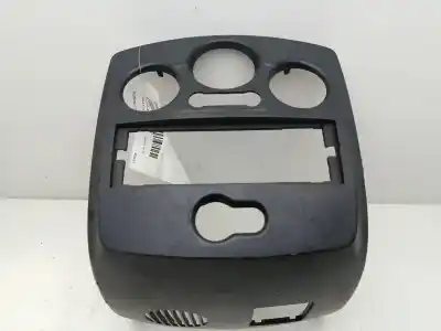 Pezzo di ricambio per auto di seconda mano console centrale per renault clio iii dynamique riferimenti oem iam 8200407764  