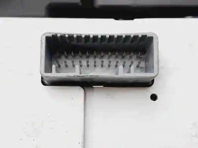 İkinci el araba yedek parçası çok fonksiyonlu ekran için renault fluence dynamique oem iam referansları 280348813r