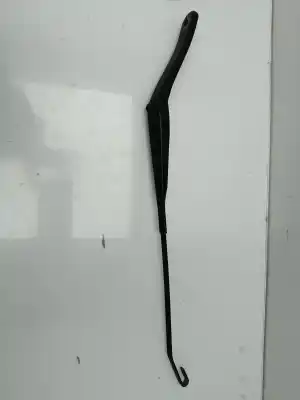 Pièce détachée automobile d'occasion bras d'essuie-glace avant gauche pour dacia duster (hs_) 1.5 dci (hsmc) références oem iam 288817770r