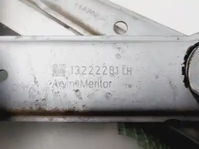 Peça sobressalente para automóvel em segunda mão elevador de vidros dianteira esquerda por opel corsa c essentia referências oem iam 13222281