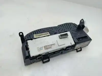 Peça sobressalente para automóvel em segunda mão quadrante por renault twingo dynamique 76 cv / 56 kw referências oem iam 8200833493  