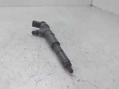 Second-hand car spare part Injector for BMW SERIE 7 (E65/E66) 730d OEM IAM references 7789661  