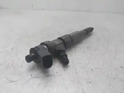 Second-hand car spare part Injector for BMW SERIE 7 (E65/E66) 730d OEM IAM references 7789661  