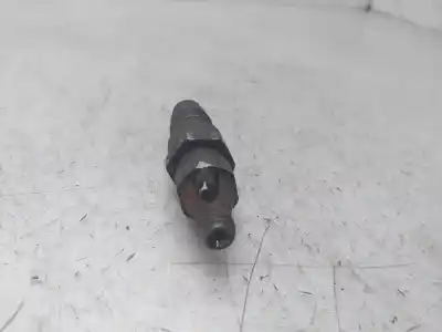 Piesă de schimb auto la mâna a doua INJECTOR pentru CITROEN SAXO 1.5 Diesel Referințe OEM IAM KCA20S106  