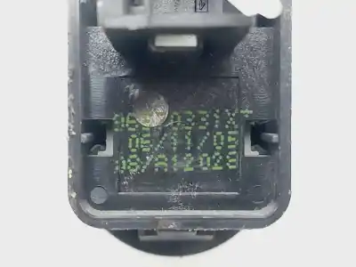 Peça sobressalente para automóvel em segunda mão COMANDOS DE ALAVANCA por PEUGEOT 1007 Dolce Referências OEM IAM 96570331XT  