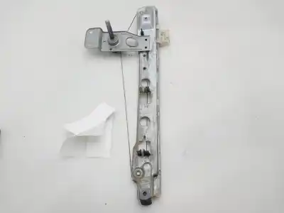 Peça sobressalente para automóvel em segunda mão ELEVADOR DE VIDROS TRASEIRO DIREITO por RENAULT MEGANE II FAMILIAR Emotion 86 CV / 63 KW Referências OEM IAM 8200028073  