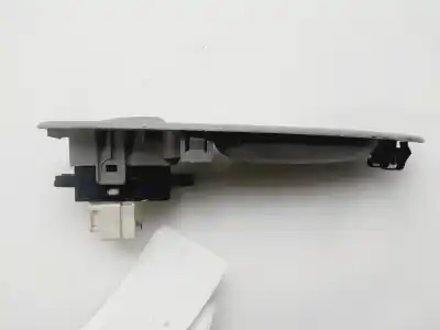 Second-hand car spare part RIGHT FRONT POWER WINDOW SWITCH for NISSAN ALMERA TINO (V10M) Básico OEM IAM references 80960BU000  