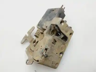 Pezzo di ricambio per auto di seconda mano serratura porta posteriore sinistra per citroen saxo 1.5 diesel riferimenti oem iam 913761