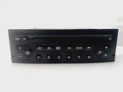 Peça sobressalente para automóvel em segunda mão sistema de áudio / rádio cd por peugeot 1007 dolce referências oem iam 96599990xt  