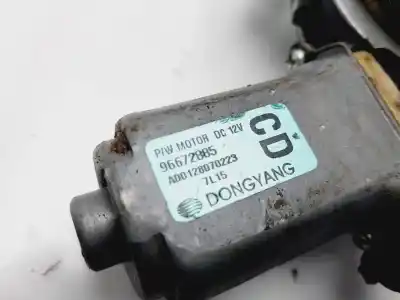 Peça sobressalente para automóvel em segunda mão elevador de vidros traseiro direito por opel antara cosmo 4x4 referências oem iam 96672885