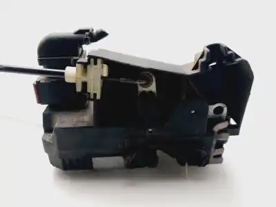 Second-hand car spare part left front door lock for opel corsa c blue line oem iam references 13203899  