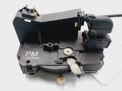 Second-hand car spare part left front door lock for opel corsa c blue line oem iam references 13203899  