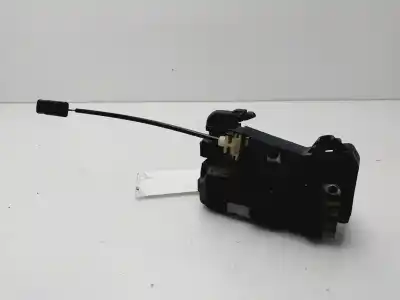 Pièce détachée automobile d'occasion serrure de porte avant gauche pour opel corsa c blue line références oem iam 13203899