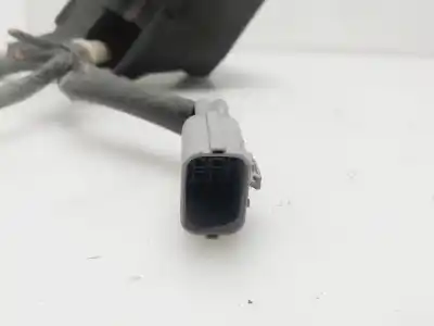 Pezzo di ricambio per auto di seconda mano Scatola Relè/fusibili per MAZDA 2 (DE_, DH_) 1.3 (DE3FS) Riferimenti OEM IAM D65166730A  