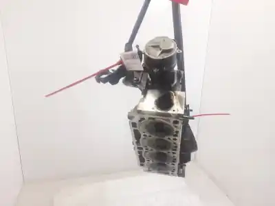 Peça sobressalente para automóvel em segunda mão CABEÇA / CULATRA por NISSAN PRIMERA BERLINA (P12) Acenta Referências OEM IAM 6660FDP  