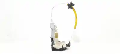 Автозапчастина б/у ЗАМОК ДВЕРЕЙ ЗАДНЬОГО ЛІВОГО для AUDI A4 AVANT (8E)  Посилання на OEM IAM 8E0839015  