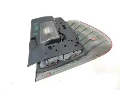 Peça sobressalente para automóvel em segunda mão farolim traseiro esquerdo por bmw 3 (e46) 320 d referências oem iam 8383821  