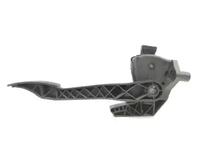 Second-hand car spare part accelerator pedal for opel corsa c 1.3 16v cdti cat (z 13 dt / ln9) oem iam references 9129423  