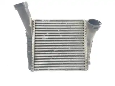 Second-hand car spare part intercooler for audi q7 (4l) cas oem iam references 7l6145803d  