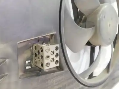 Pezzo di ricambio per auto di seconda mano elettroventola per renault laguna ii bg0 authentique riferimenti oem iam 1831068000
