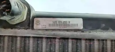 Second-hand car spare part water radiator for volkswagen golf iv berlina (1j1) 1.6 oem iam references 1j0121253  