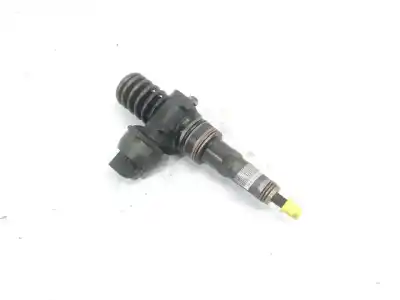 Recambio de automóvil de segunda mano de inyector para seat ibiza (6l1) 1.9 tdi referencias oem iam 038130073aj  