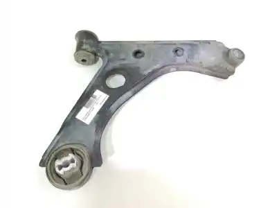 Pezzo di ricambio per auto di seconda mano braccio sospensione inferiore anteriore destro per citroen nemo 1.3 hdi fap riferimenti oem iam 005204987