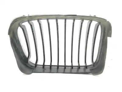 Second-hand car spare part front grille for bmw 3 (e46) 320 d oem iam references 10627110  