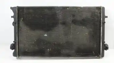 Peça sobressalente para automóvel em segunda mão radiador de água por volkswagen golf iv berlina (1j1) 1.6 referências oem iam 1j0121253