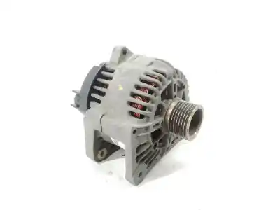 Recambio de automóvil de segunda mano de alternador para renault megane ii berlina 5p 1.9 dci diesel referencias oem iam 8200086161  