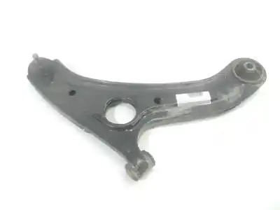 Peça sobressalente para automóvel em segunda mão braço de suspensão inferior dianteiro direito por hyundai getz (tb) 1.4 i referências oem iam 545011cxxx